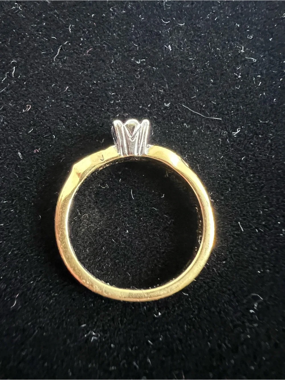 Rhinestone and faux gold Solitaire Ring